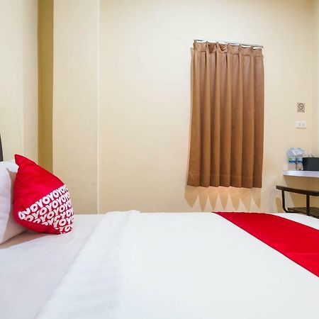 Sentosa Guest House Pontianak Kültér fotó